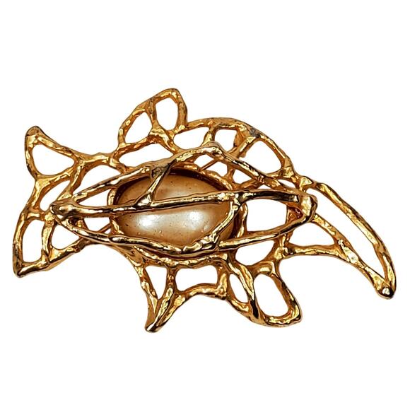 Vtg Abstract Gold Tone Brooch Pin 3.25" - Picture 1 of 4